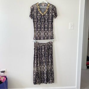 JM Collection Women’s Bejeweled V-neck Skirt Set